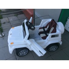 Детский электромобиль RiverToys Mers O004OO VIP  